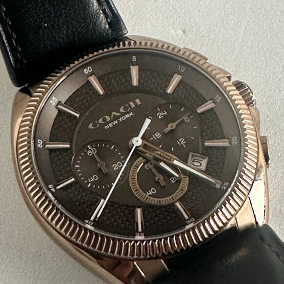 Coach Jackson Chronograph Men’s Watch | Rose Gold | Leather Strap | Restored - Picture 3 of 6